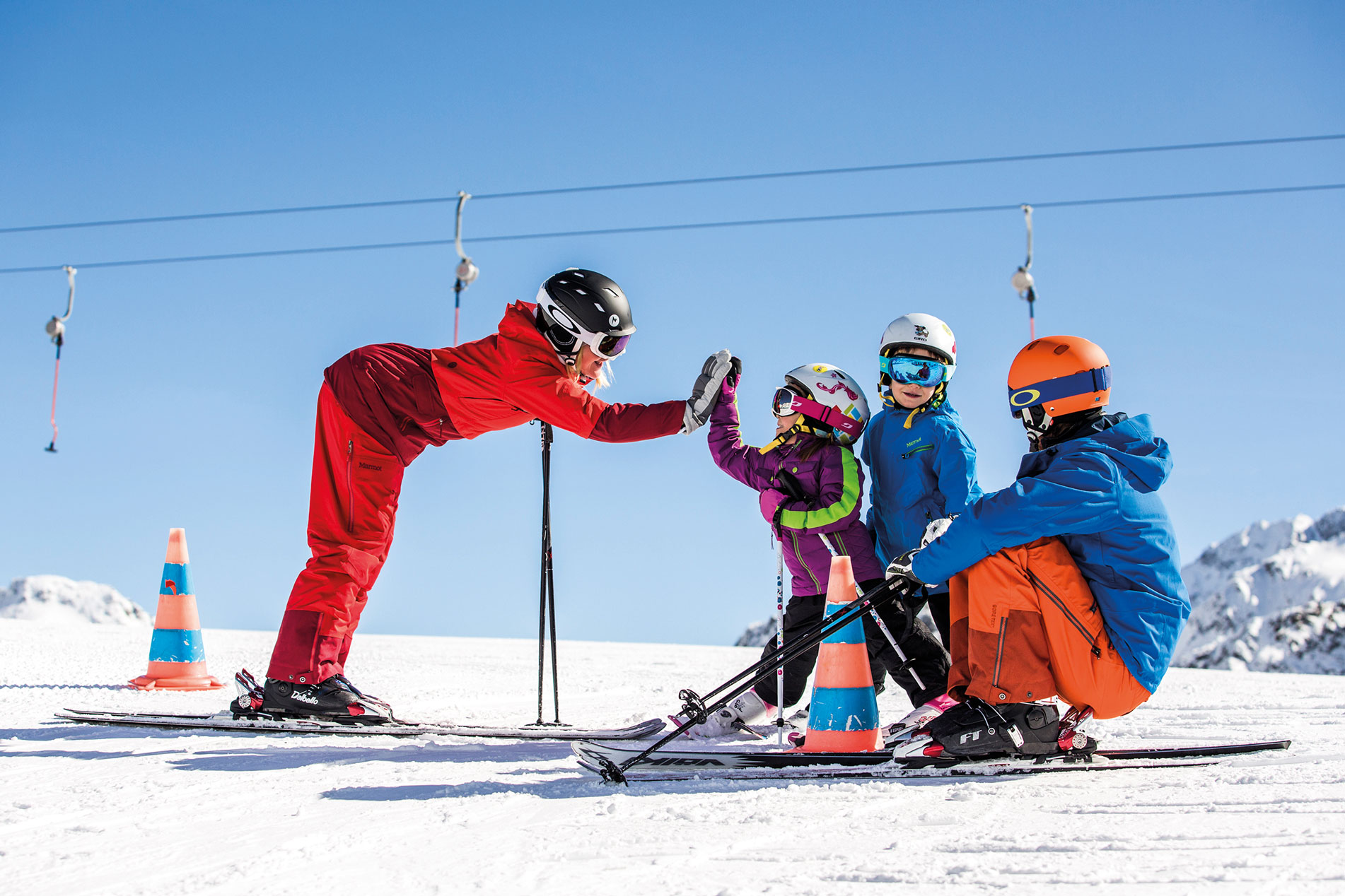 bimbi-in-pista-rivista-scimagazine-gennaio-2015--Credit--TVB-Stubai-Glacier_-Christoph-Schoech