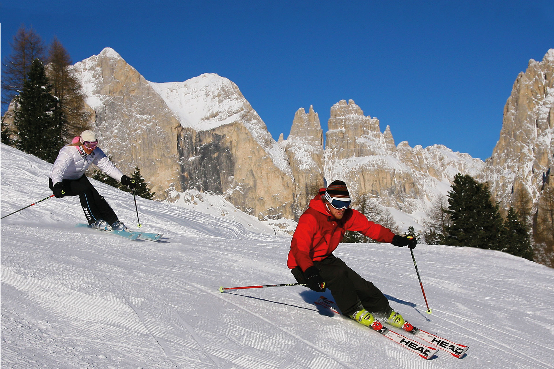 rivista-scimagazine-SKI-TOUR-PANORAMA-Credit-RALF-BRUNEL-Per-Fassa-APT