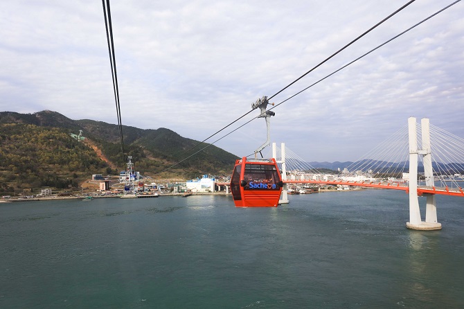 LEITNER-ropeways_BD10-Sacheon-3