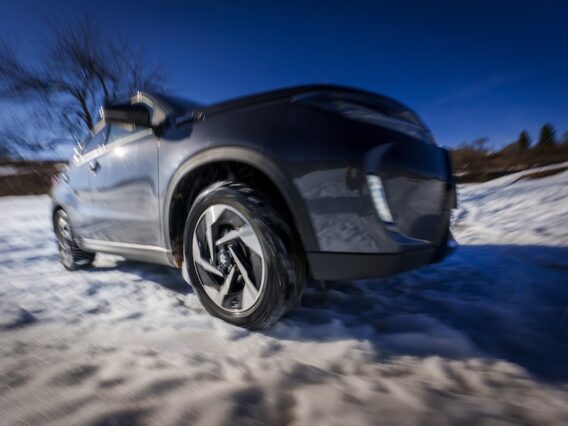 suzuki vitara hybrid 1